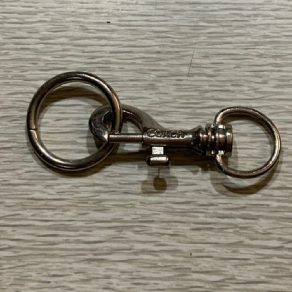 Coach Trigger Snap Keychain with Dual Rings - Picture 1 of 5